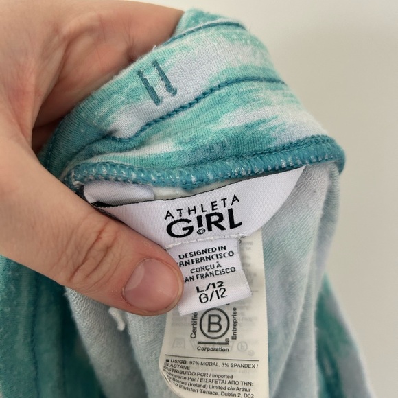 Athleta Girls Tie-dye Green White Shorts Size L (12) - Picture 7 of 7